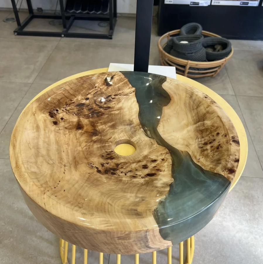 Round Natural Epoxy Wooden Wash Basin